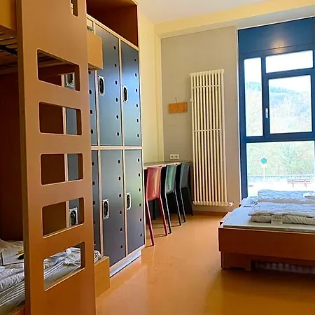 Hotel Youth Lultzhausen *